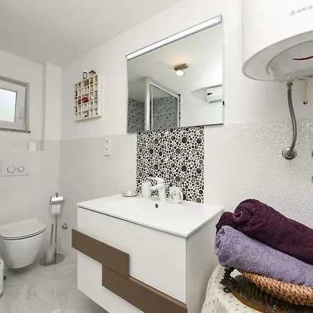 Dana Apartament *